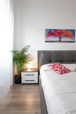 1 chambre, fer et planche à repasser, lit parapluie, Wi-Fi