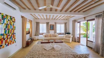 Coffres-forts dans les chambres, bureau, Wi-Fi gratuit