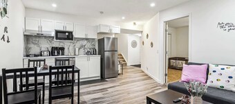 Charming Basement Suite with Parking & Laundry