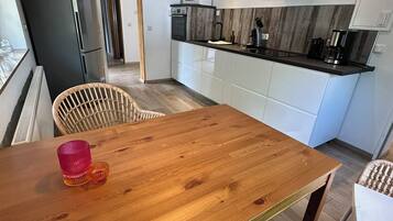 Mikrowelle, Ofen, Herdplatte, GeschirrspĂŒler