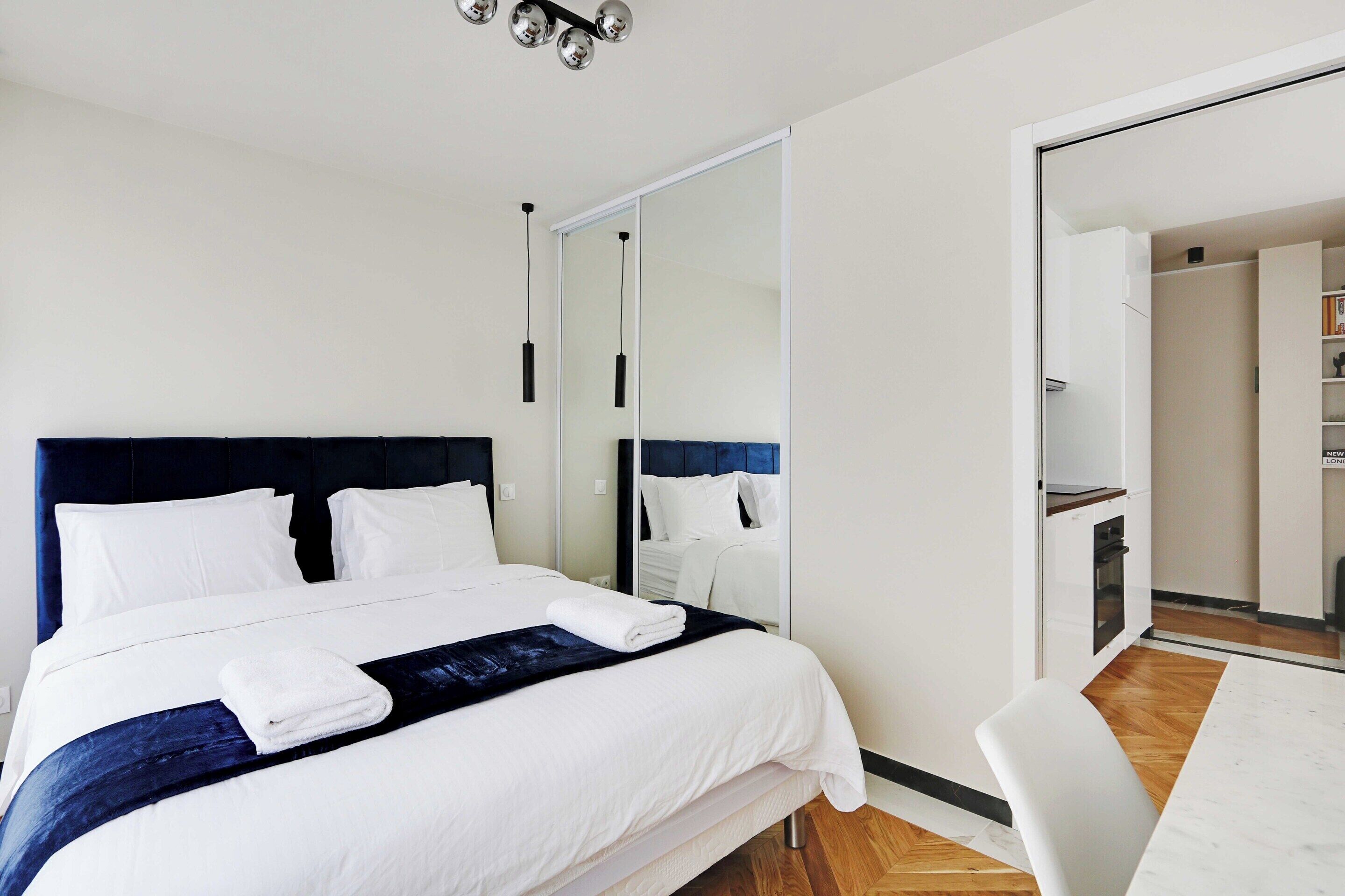 Appartement | 1 slaapkamer, een laptopwerkplek, een strijkplank/strijkijzer