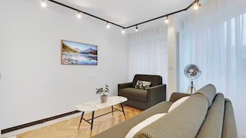 Apartment | Living area