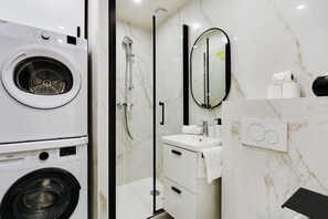 Apartment | Bathroom - Cosy Flat - 4p/1bdr - La Villette (Paris)