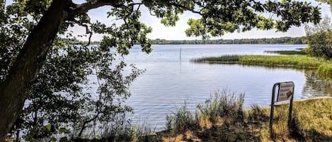Maison | Vue sur lâeau