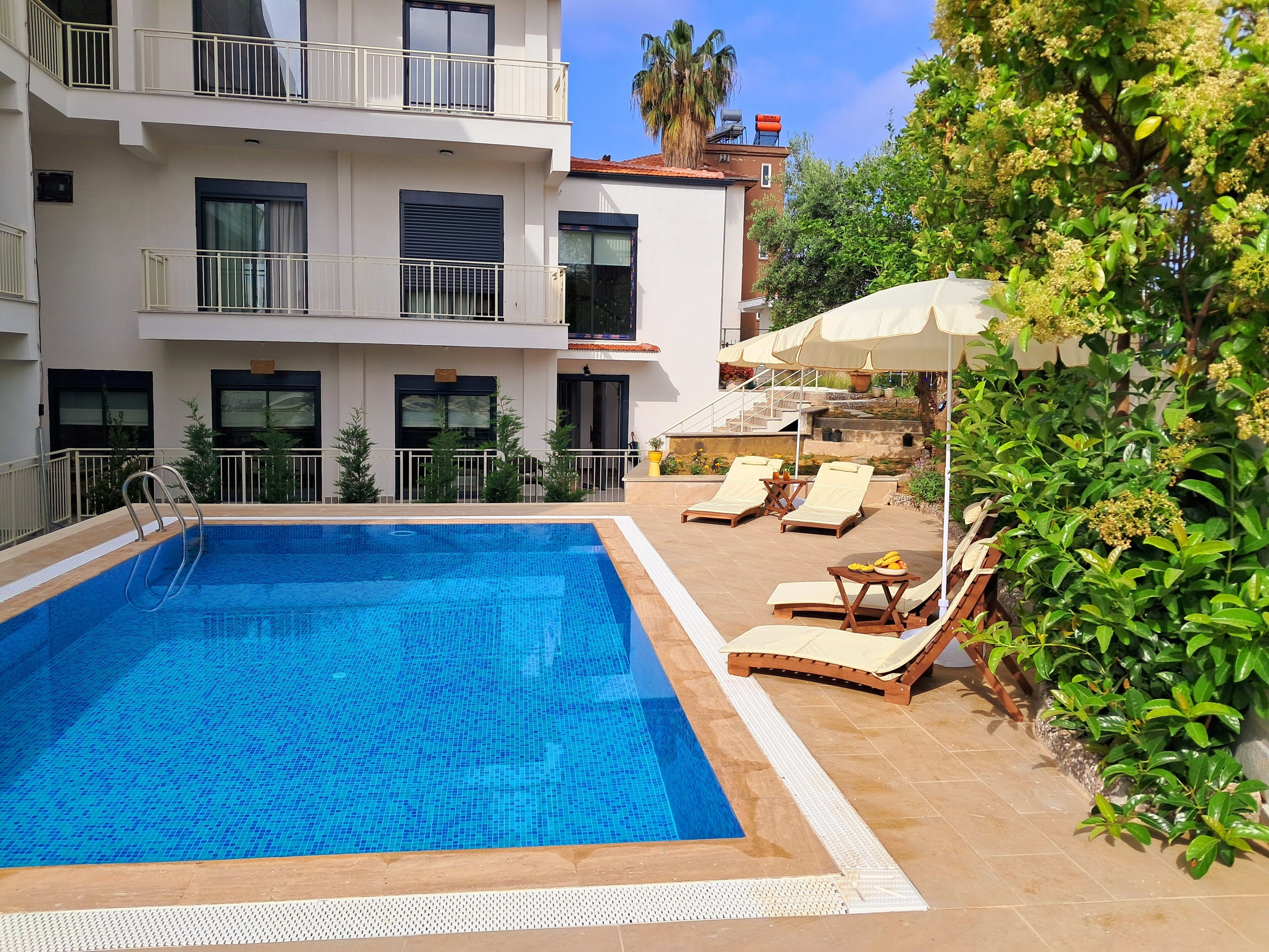 Außenpool (je nach Saison geöffnet)