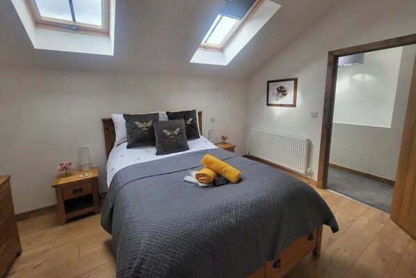3 Schlafzimmer, kostenloses WLAN, Bettwäsche
