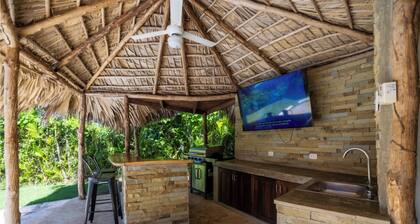 Tropical 2BR Villa w/ Private Pool, Near Beach—Relax in Paradise in Sosúa!