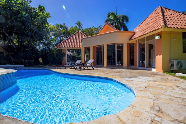 Piscina