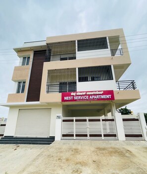 Ngoại thất