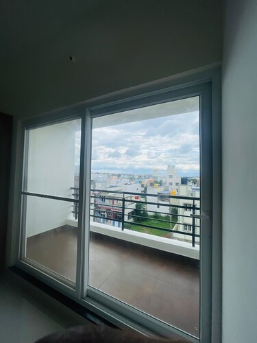 NEST SERVICE APARTMENT