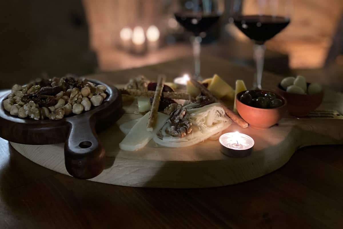 Junior Room | In-room dining