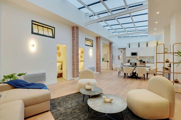 Apartment | Living area