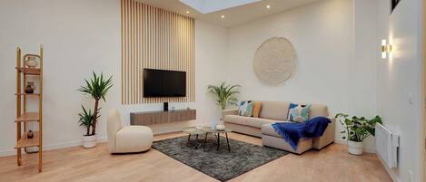 Apartment | Living area