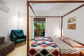 Luxury Apartment, 2 Bedrooms, Pool View