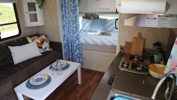 1 habitación, wifi gratis y ropa de cama