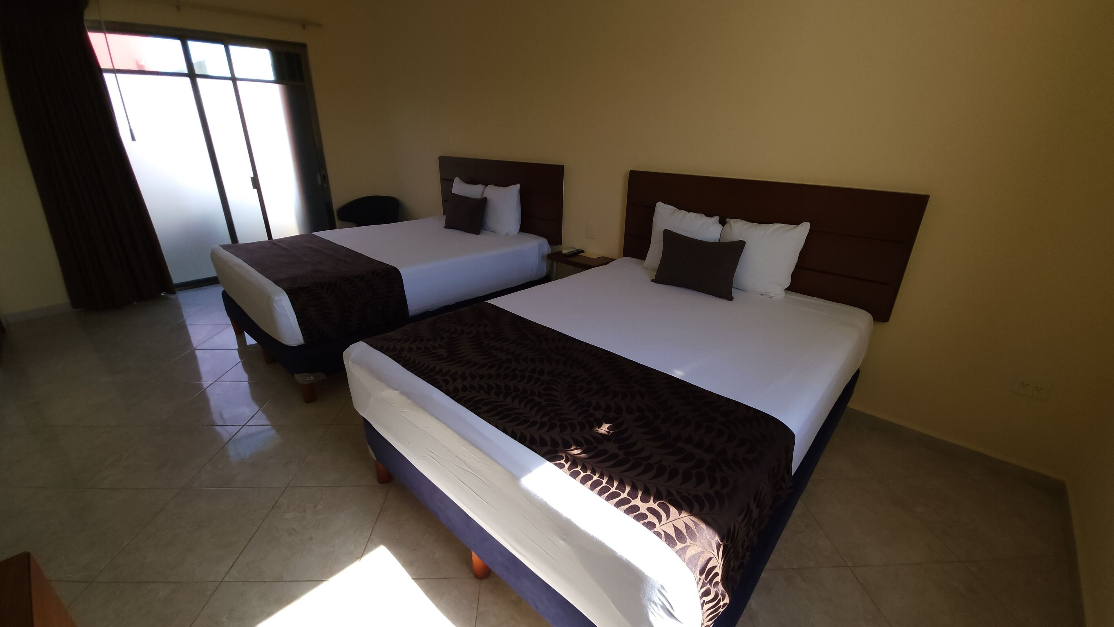 Skrivebord, wi-fi (inkludert), sengetøy og rullestolvennlig