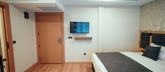 HOTEL YAMAN