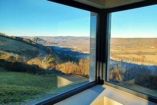 Pleine nature, vue exceptionnelle sur Cordes-sur-Ciel ! Idéal tourisme, balades.