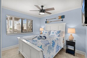 2 habitaciones, escritorio, tabla de planchar con plancha y wifi gratis