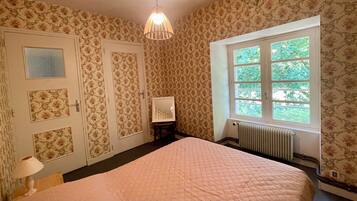 4 chambres, fer et planche Ă repasser, Wi-Fi