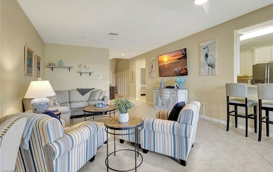 Beautiful First Floor Condo In Gated Community On Private Davis Love Golf Course - Fort Myers, FL