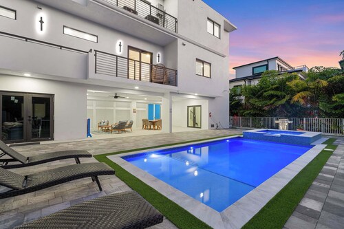 Ocean Muse - Lux Waterfront Escape - Pool  - Dock
