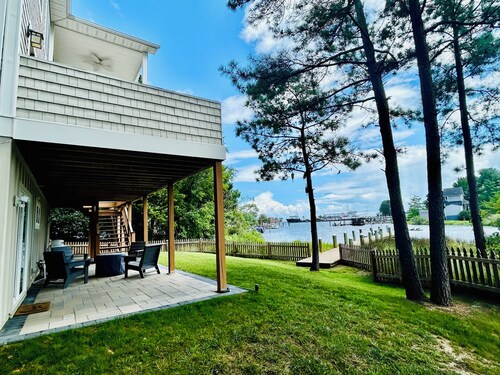 Charming Waterfront 3-bedroom house in Piney Point