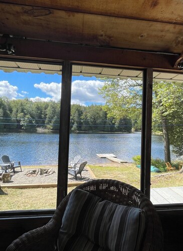 Algonquin Waterfront Getaway With SW Sunsets