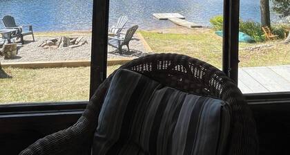 Algonquin Waterfront Getaway With SW Sunsets