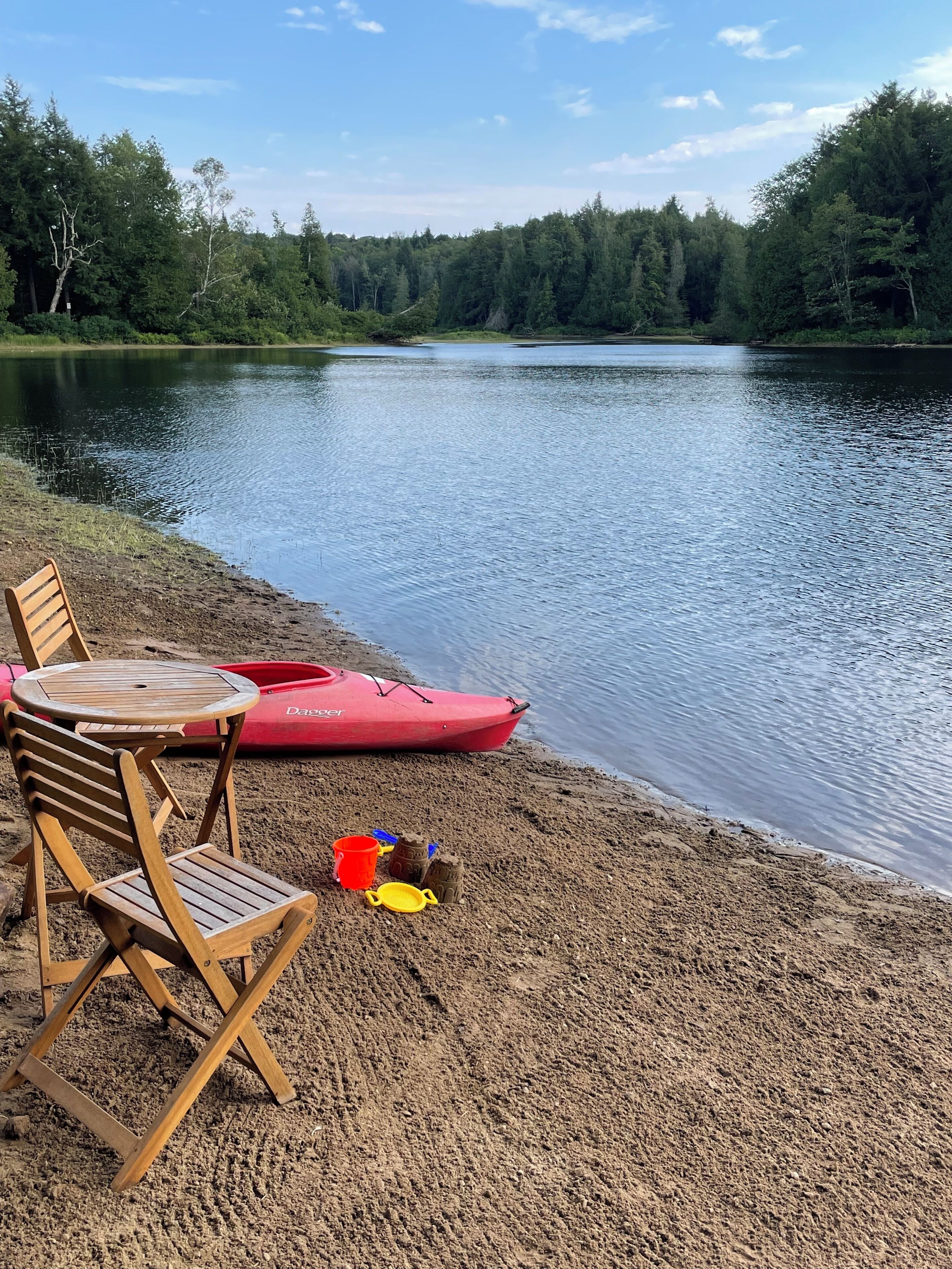 Beach nearby, beach towels