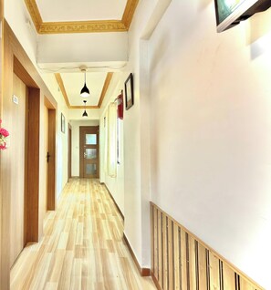 Living area - Hotel ABC - Satellite Prahladnagar (Ahmedabad)