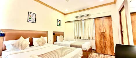 Family Double or Twin Room | Free WiFi