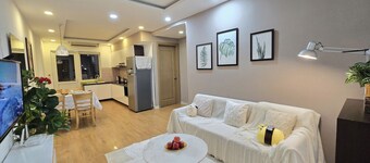 Cozy 2 bedroom 2 wc condo with AC in My Khe Beach Da Nang Muong Thanh apar