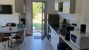 Micro-ondes, plaque de cuisson