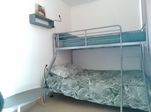 1 bedroom, Internet, bed sheets
