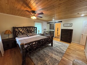 3 habitaciones, internet y ropa de cama 
