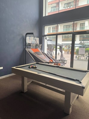 Apartment, 1 Bedroom | Game room - Accra Modern Studio Apartment (Accra)
