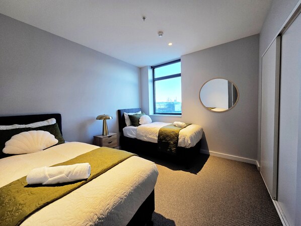 Apartment, 2 Bedrooms, Accessible