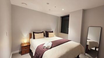 Apartment, 2 Bedrooms, Accessible