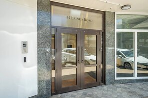 Apartment, 2 Bedrooms, Accessible | Exterior detail