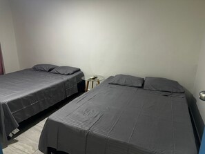 WiFi, bed sheets