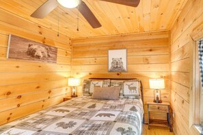 4 slaapkamers, een strijkplank/strijkijzer, gratis wifi, beddengoed