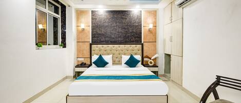 Deluxe Room | In-room safe, free WiFi