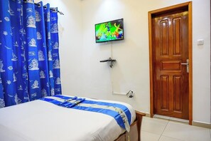 Chambre, 1 chambre, balcon, vue sur le jardin | 1 chambre