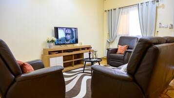 Apartment, 1 Schlafzimmer, Balkon, Gartenblick | Wohnzimmer