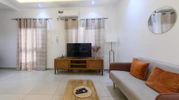 Apartment, 1 Schlafzimmer, Balkon, Gartenblick | Wohnzimmer