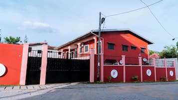 Kamar, 1 kamar tidur, balkon, pemandangan kebun | Eksterior