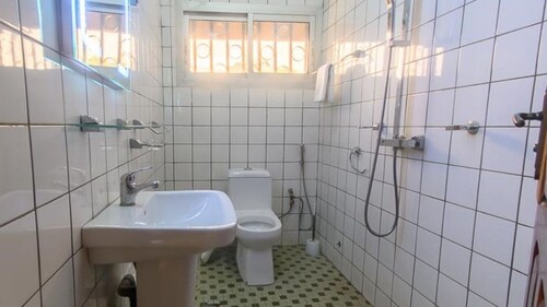 Chambre Simple Residence Baho Makepe BM