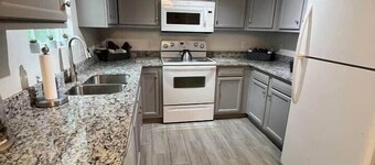 Rincon Retreat *No Cleaning Fee*