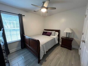 3 bedrooms, WiFi, bed sheets